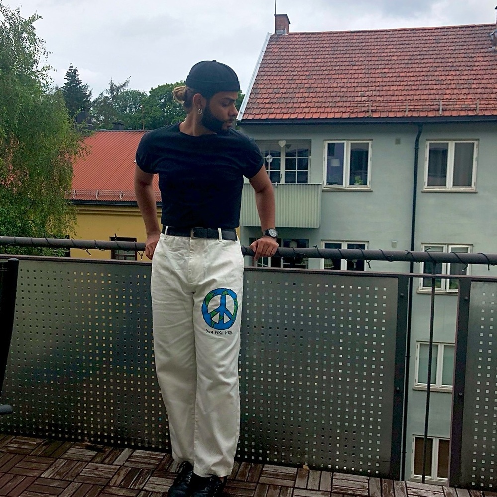 White Denim Pants with Peace Sign